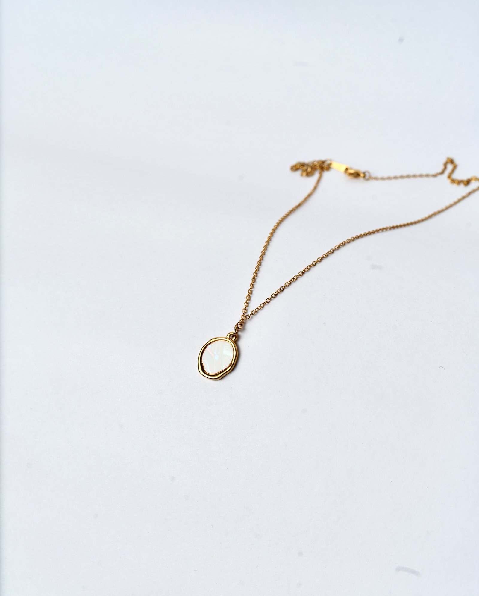 Mother‑of‑Pearl Accent Pendant Necklace